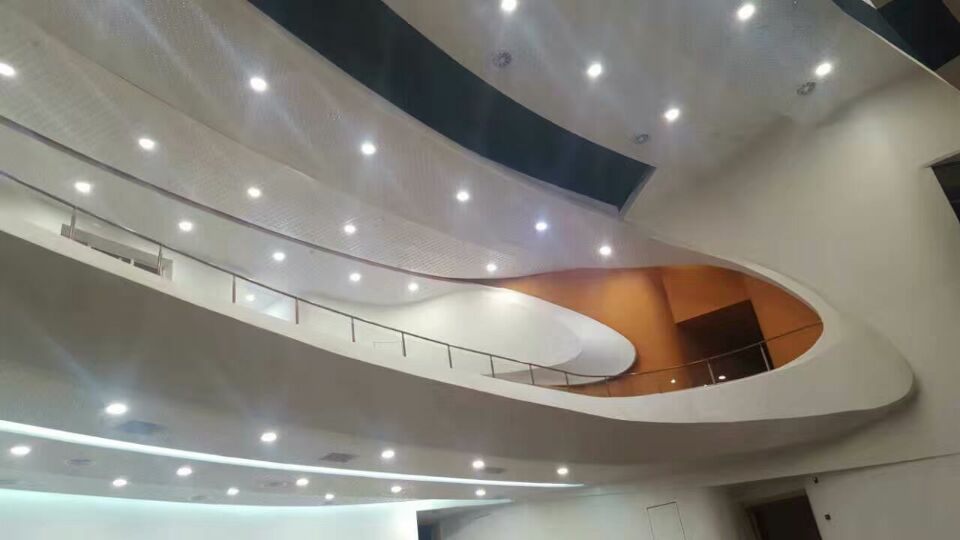 北京十一学校（国际部）剧场GRG吊顶